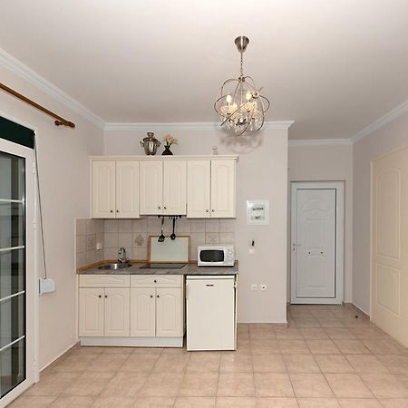 Andretina Sea View Apartments Циливи Екстериор снимка