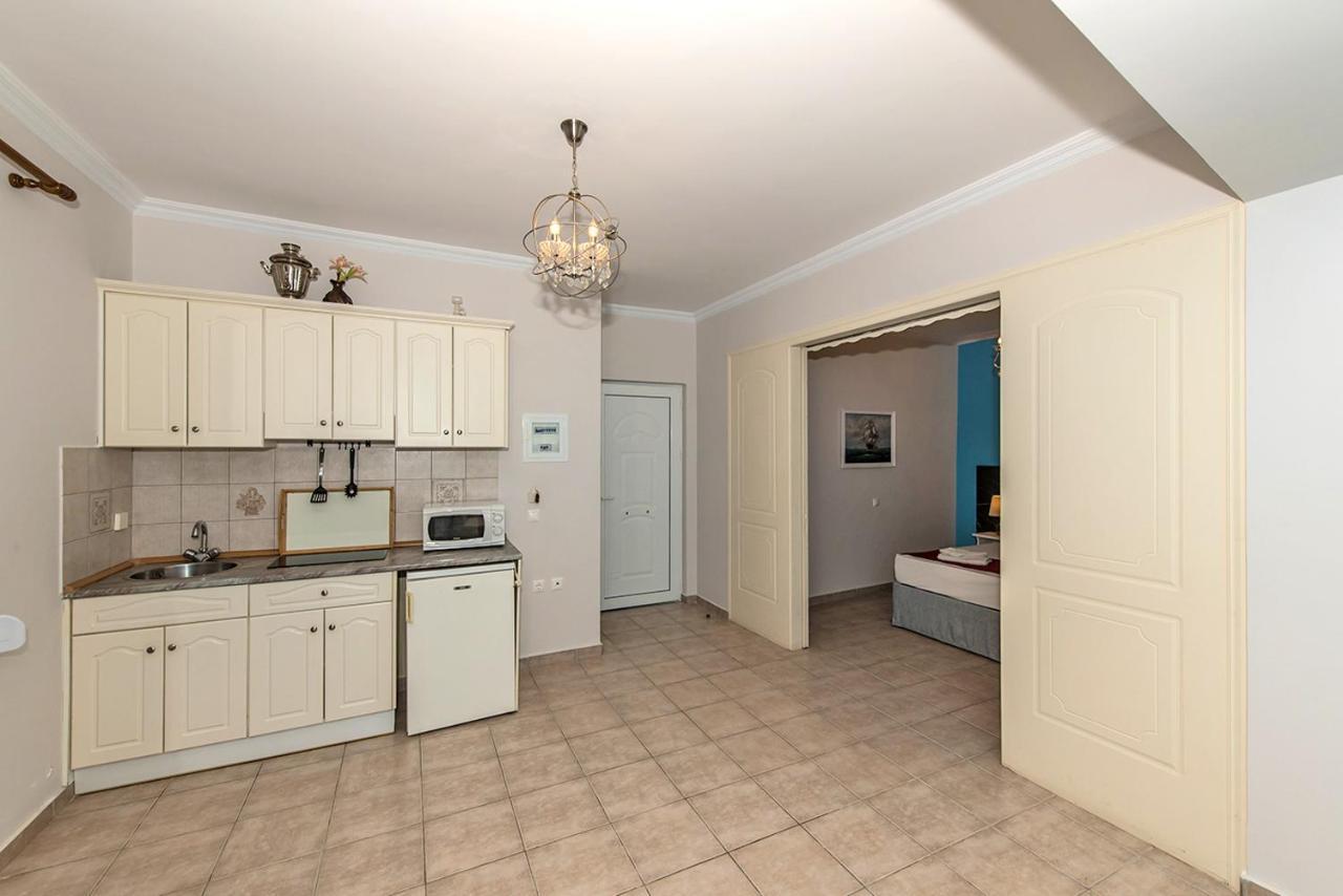 Andretina Sea View Apartments Циливи Екстериор снимка