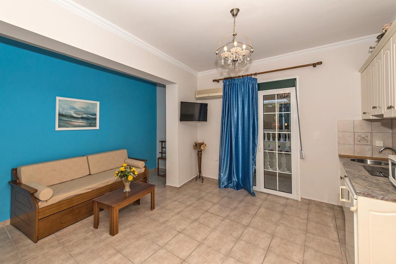 Andretina Sea View Apartments Циливи Екстериор снимка